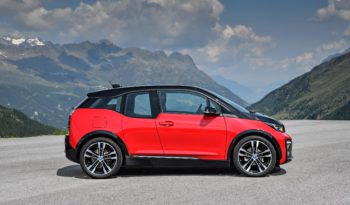 BMW i3s lleno