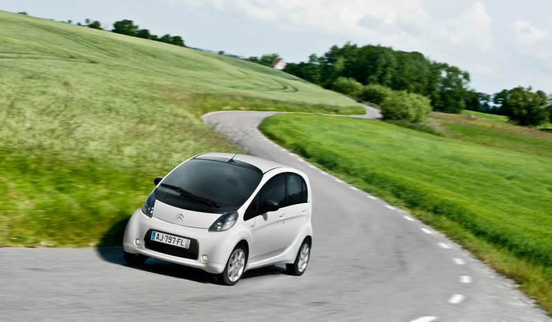 Citroën C-Zero. DESCATALOGADO lleno