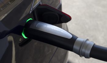 Tesla Model S lleno