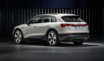 Audi e-tron lleno
