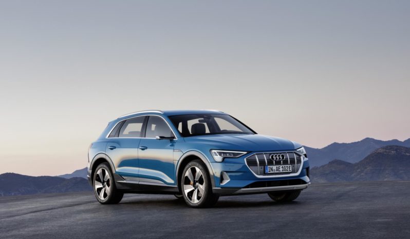 Audi e-tron lleno