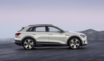 Audi e-tron lleno