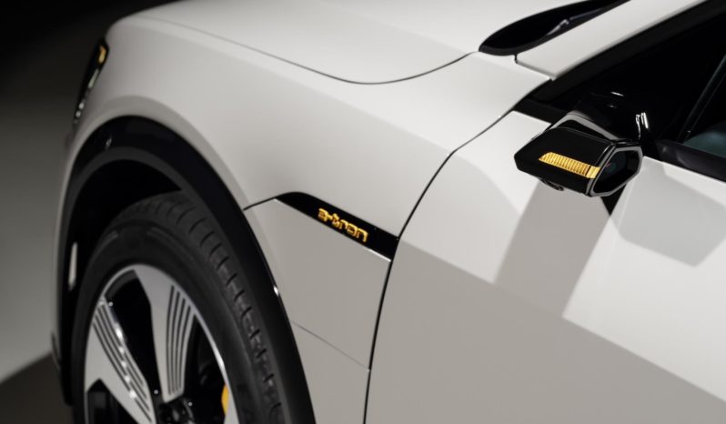 Audi e-tron lleno