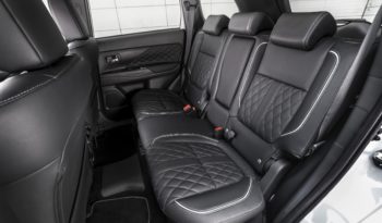 Mitsubishi Outlander PHEV lleno