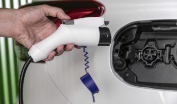 Mitsubishi Outlander PHEV lleno