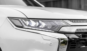 Mitsubishi Outlander PHEV lleno