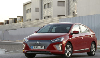 Hyundai Ioniq eléctrico lleno