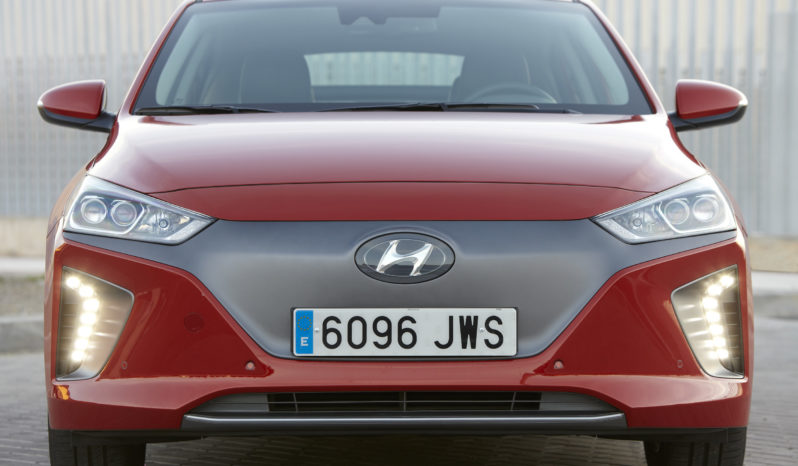 Hyundai Ioniq eléctrico lleno
