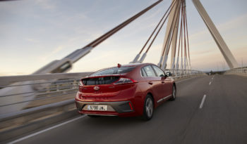 Hyundai Ioniq eléctrico lleno