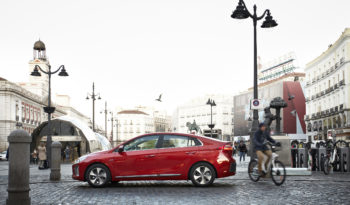 Hyundai Ioniq eléctrico lleno