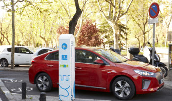 Hyundai Ioniq eléctrico lleno