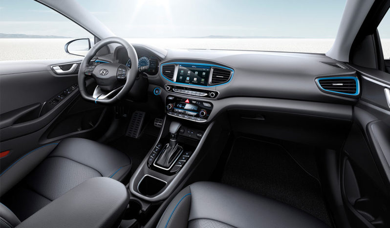Hyundai Ioniq PHEV lleno