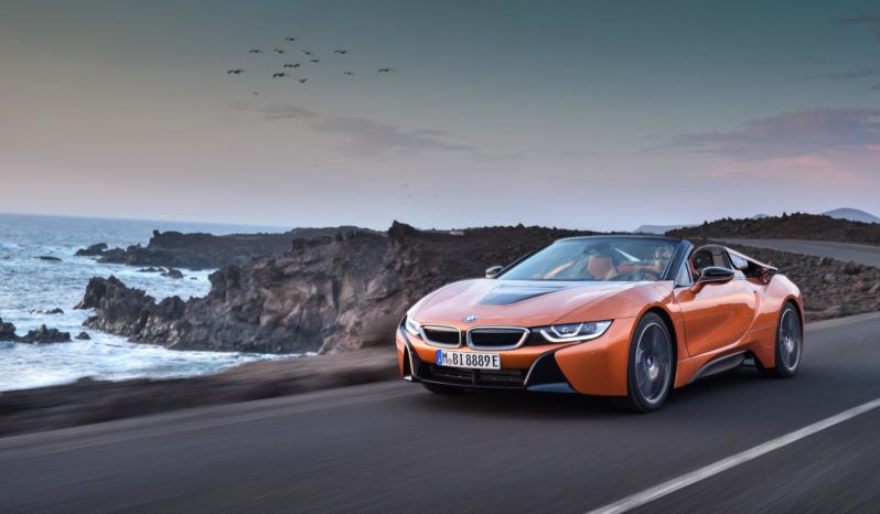 BMW i8 lleno