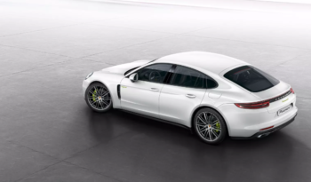 Porsche Panamera 4 E-Hybrid lleno