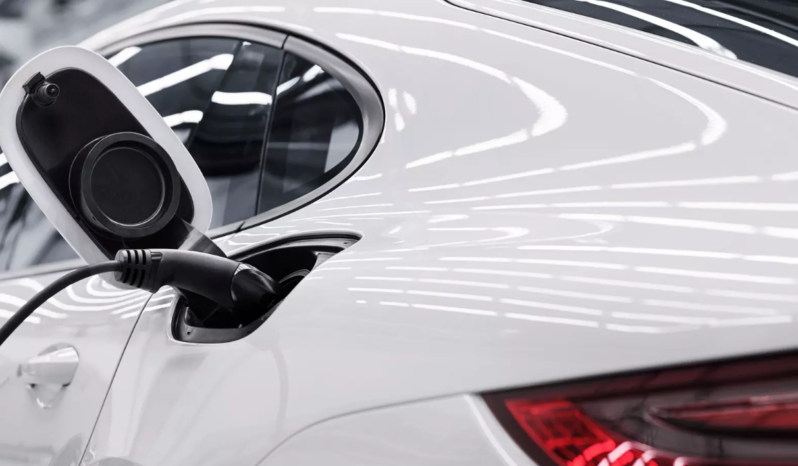 Porsche Panamera 4 E-Hybrid lleno