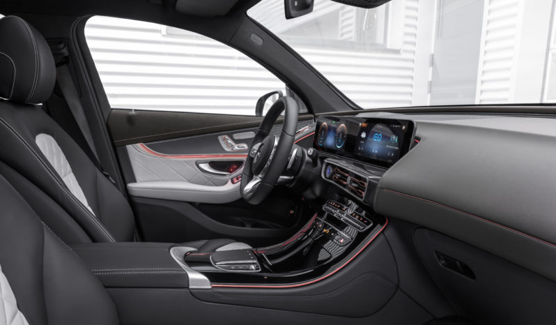 Mercedes EQC lleno