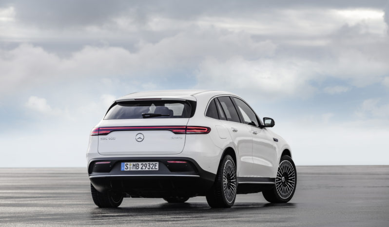 Mercedes EQC lleno
