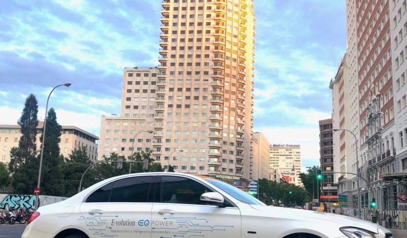 Mercedes Clase E híbrido enchufable lleno