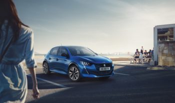 Peugeot e-208 lleno