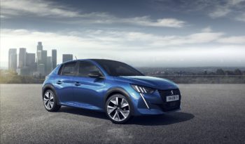 Peugeot e-208 lleno