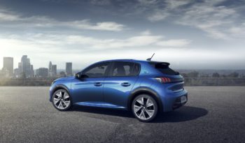 Peugeot e-208 lleno