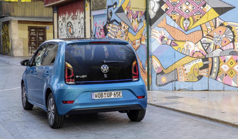 Volkswagen e-up! lleno