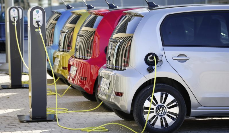 Volkswagen e-up! lleno