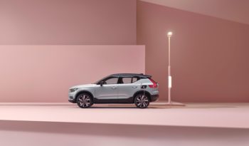 Volvo XC40 Recharge eléctrico lleno