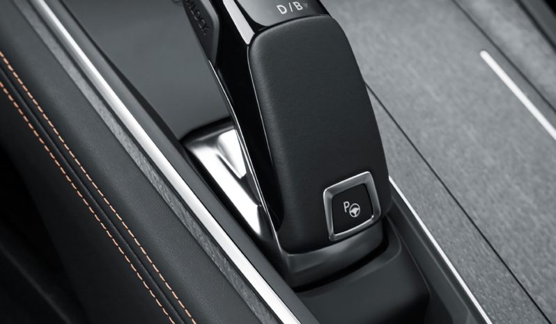 Peugeot 3008 Hybrid4 plug-in (solo hasta final de año) lleno
