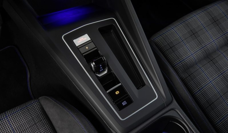 Volkswagen Golf GTE lleno