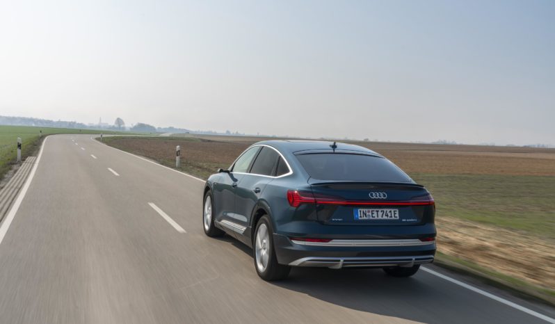 Audi e-tron Sportback lleno