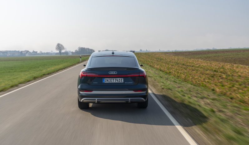 Audi e-tron Sportback lleno