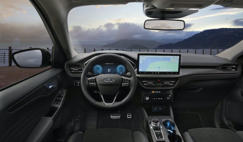 Ford Kuga PHEV 2024 lleno