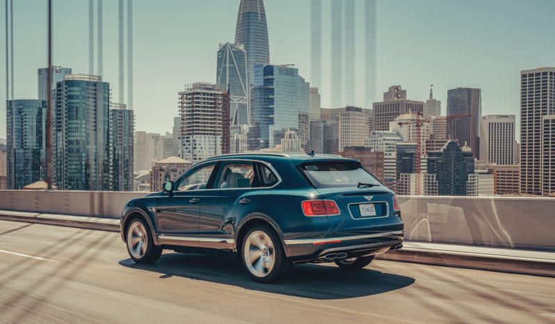 Bentley Bentayga híbrido lleno