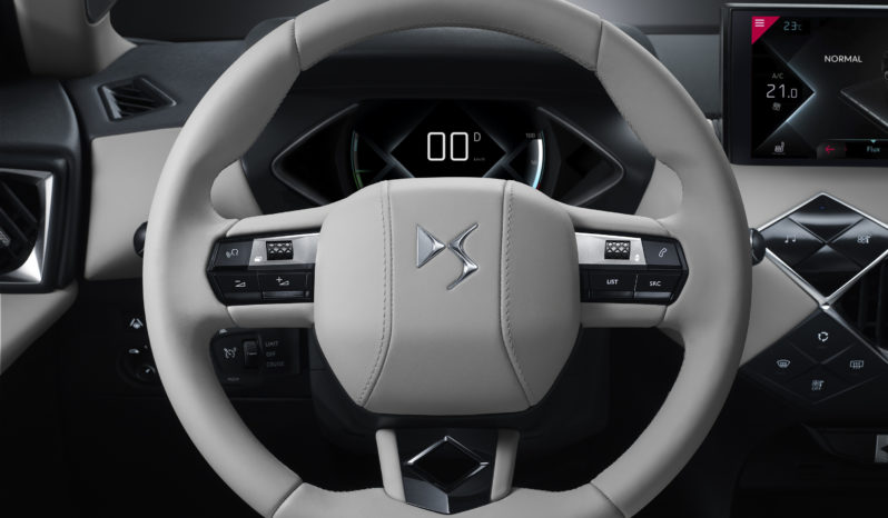 DS 7 Crossback E-TENSE lleno