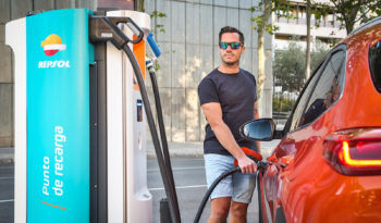 Kia XCeed PHEV lleno
