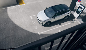 Peugeot 3008 Hybrid4 2020 lleno