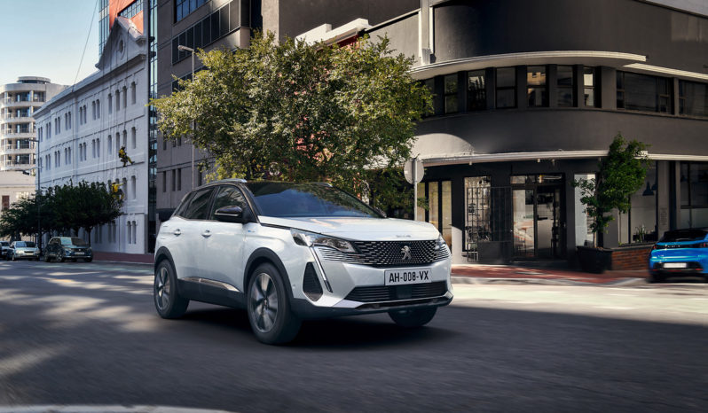 Peugeot 3008 Hybrid4 2020 lleno