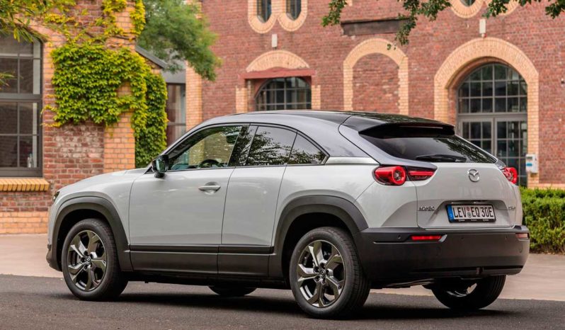 Mazda MX-30 lleno