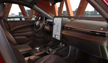 Ford Mustang Mach-E 2023 lleno