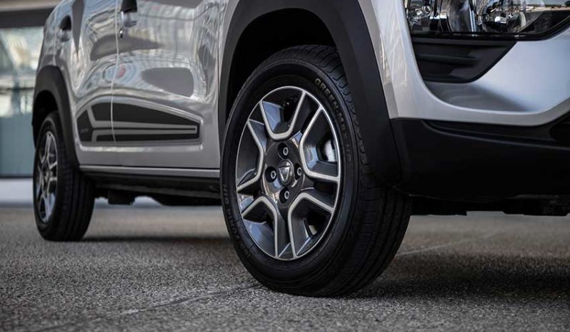 Dacia Spring electric lleno