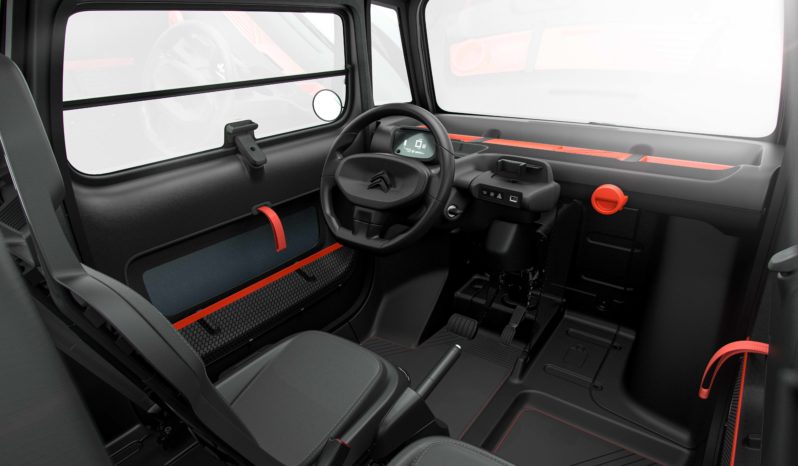 Citroën AMI lleno
