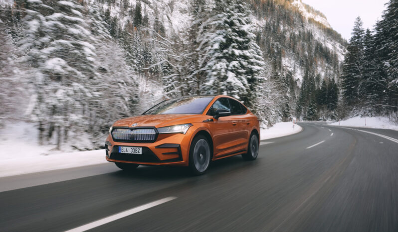 Skoda Enyaq 2024 lleno