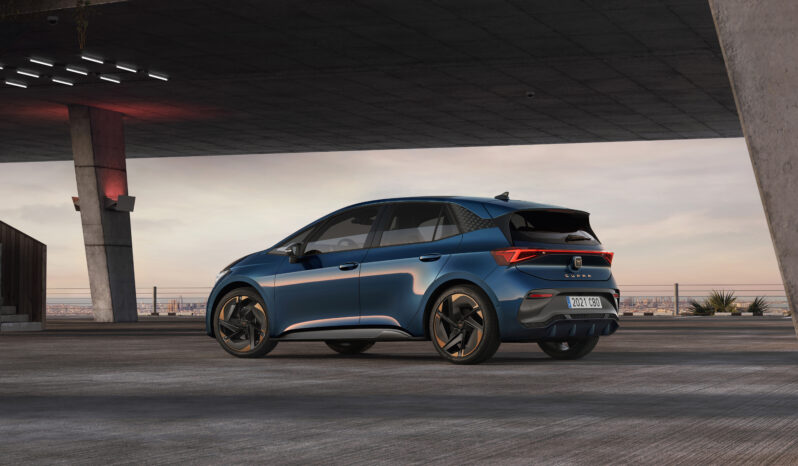 Cupra Born lleno