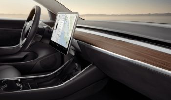 Tesla Model 3 lleno