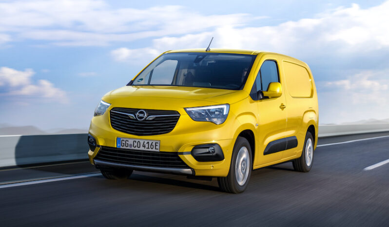 Opel Combo e-Cargo lleno