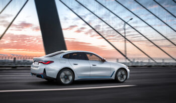 BMW i4 lleno