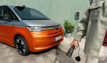 VW Multivan eHybrid lleno