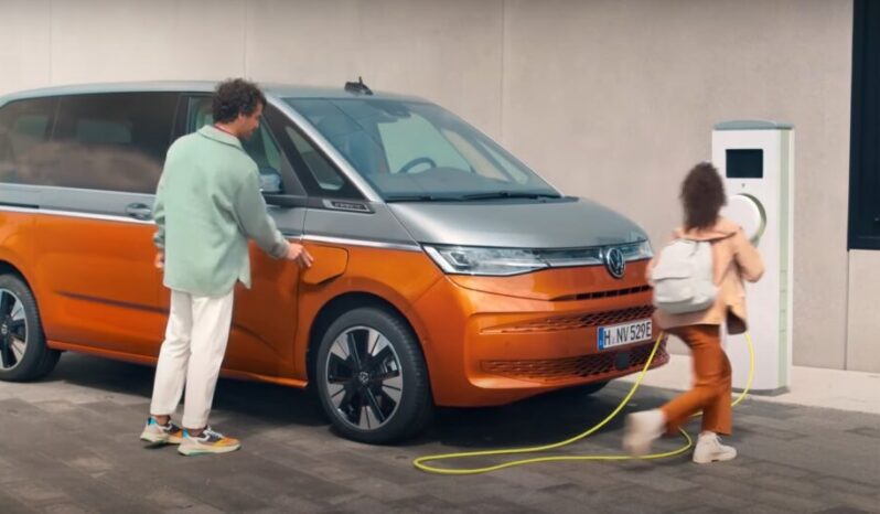 VW Multivan eHybrid lleno