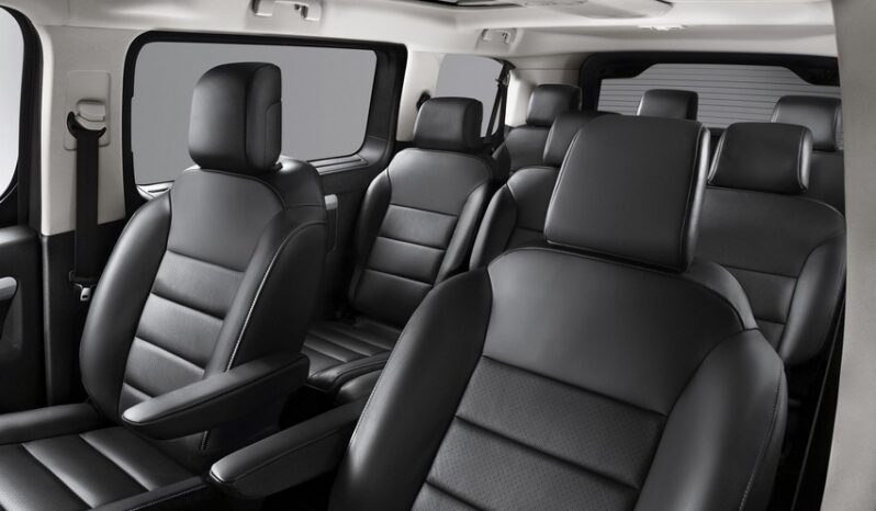 Opel Zafira e-Life lleno